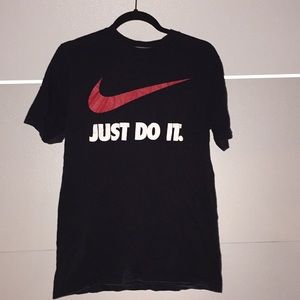 ✨NIKE Shirt✨NWOT